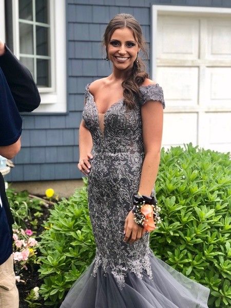 The Perfect Prom Dress Awaits . . . Here’s how to find it! – The ...