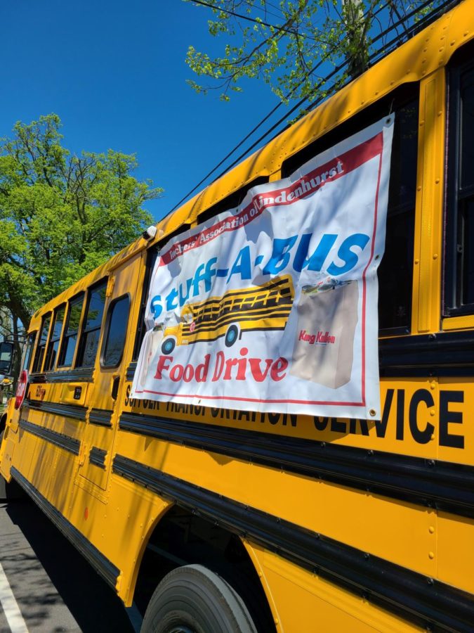 Lindy Teachers Stuff a Bus for Charity!