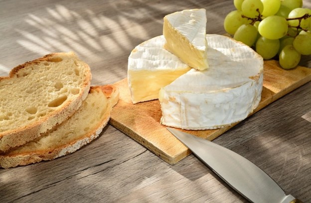 Are French cheeses going extinct?